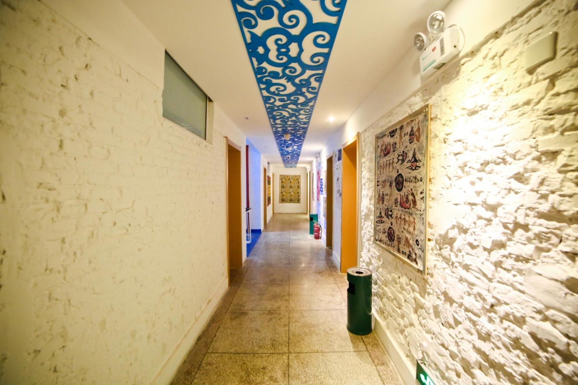 Luoyang Heartland International Youth Hostel Extérieur photo