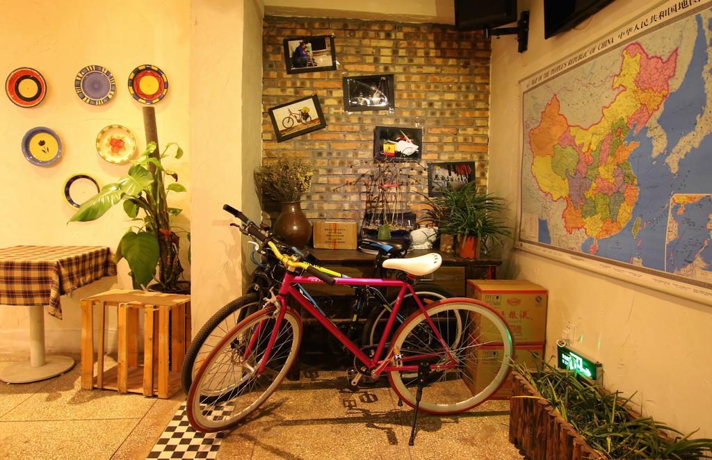 Luoyang Heartland International Youth Hostel Extérieur photo