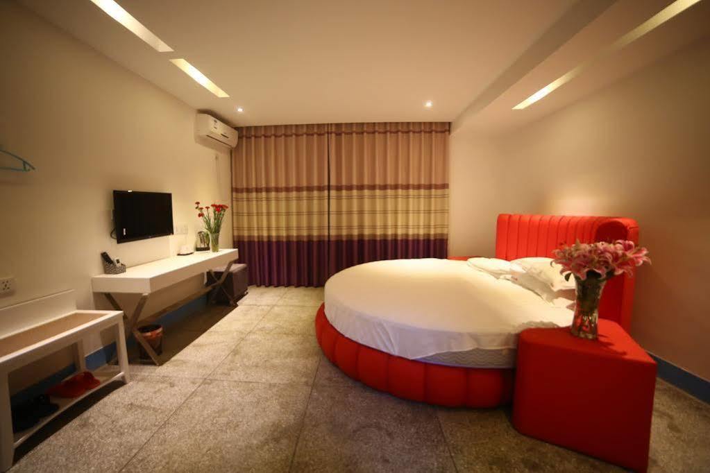Luoyang Heartland International Youth Hostel Extérieur photo
