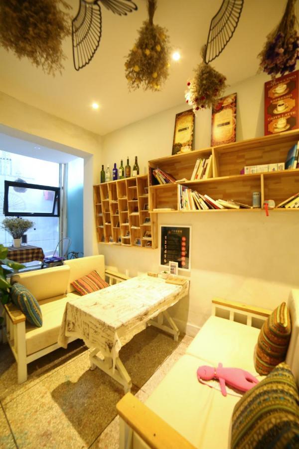 Luoyang Heartland International Youth Hostel Extérieur photo