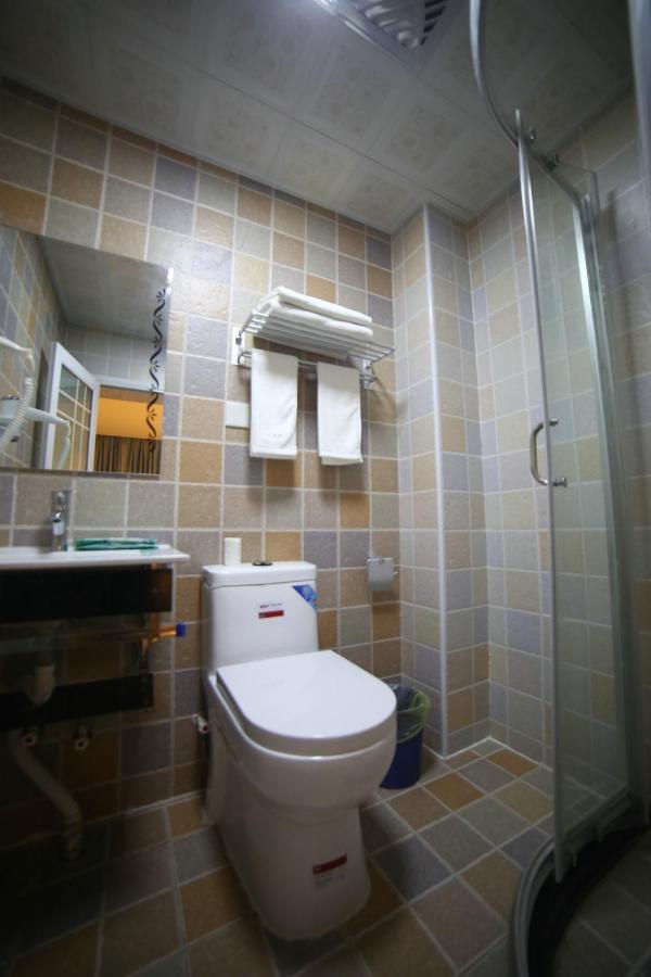 Luoyang Heartland International Youth Hostel Extérieur photo
